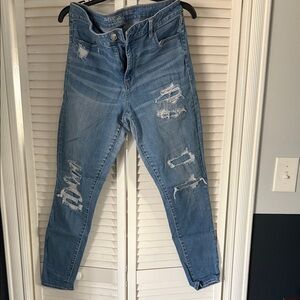 American Eagle Outfitters Light Blue Distressed Skinny Jeans